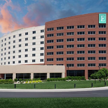Embassy Suites Loveland Conference Center Exterior photo